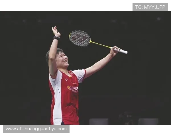 何冰娇啊，训练完能直接蹦进豪车里，生活节奏快得让人怀疑人生