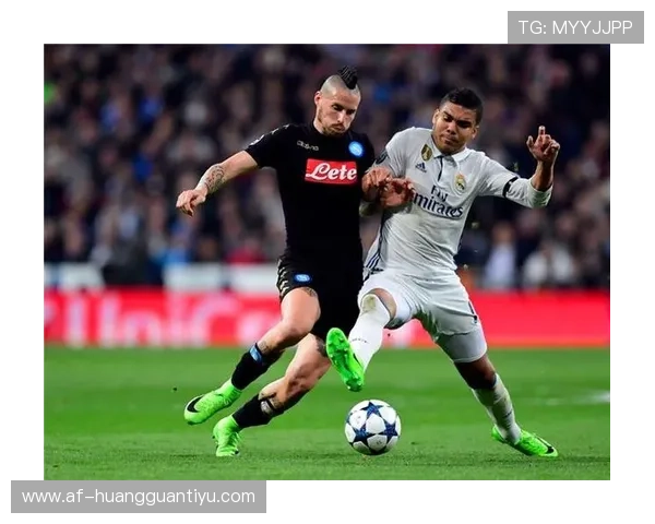 先触球就能免责？解析足球中“合法抢断”与犯规的判罚边界