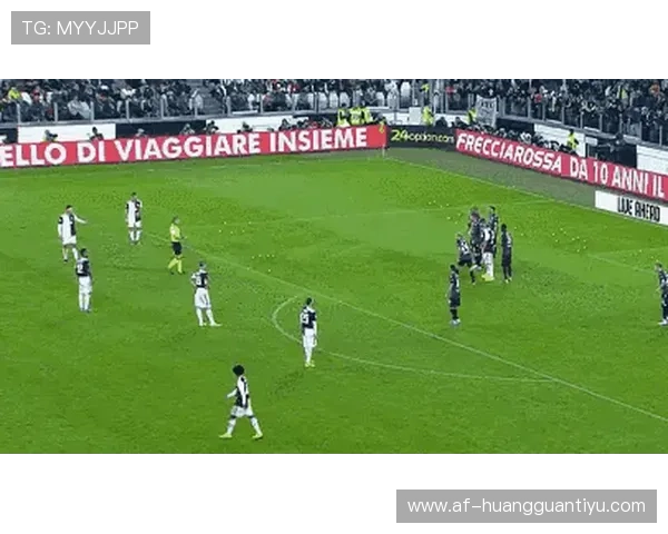 任意球拖延如何界定？裁判判罚标准全解读