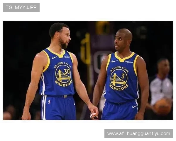 保罗挡拆组织回归，比库里更注重提升组织效率