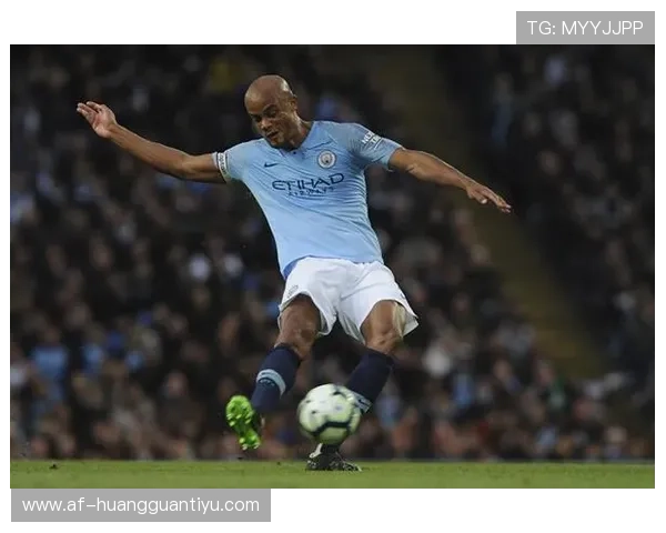 孔帕尼训练完直接去开董事会？