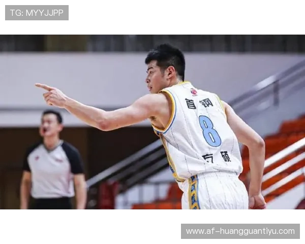 山东泰山攻防转换失衡表现加剧，防守稳定性面临考验对赛季走势形成制约