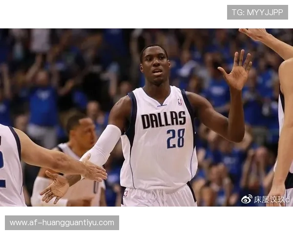 扎伊恩通过突破拉开空间提升得分效率，明显优于队内其他内线球员