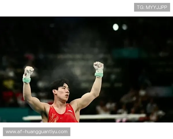 张博恒手腕上的那个表光看一眼就心疼，谁给他安排的这种生活？