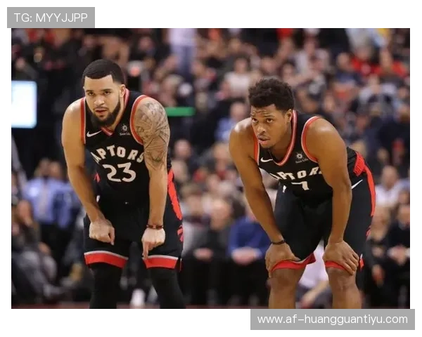 凯尔·洛瑞挡拆推动进攻端效率 优于替补组织者表现明显