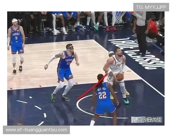 拉拽球衣犯规判罚背后的细节与争议解析