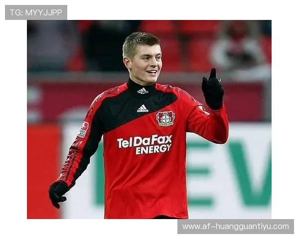 撕开防线克罗斯本赛季前插直塞超越赛季初组织型