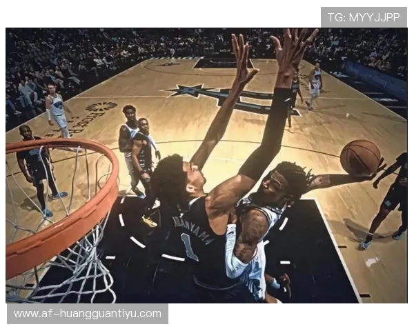 NBA合理冲撞区是什么？关于篮下无犯规接触的完整解析